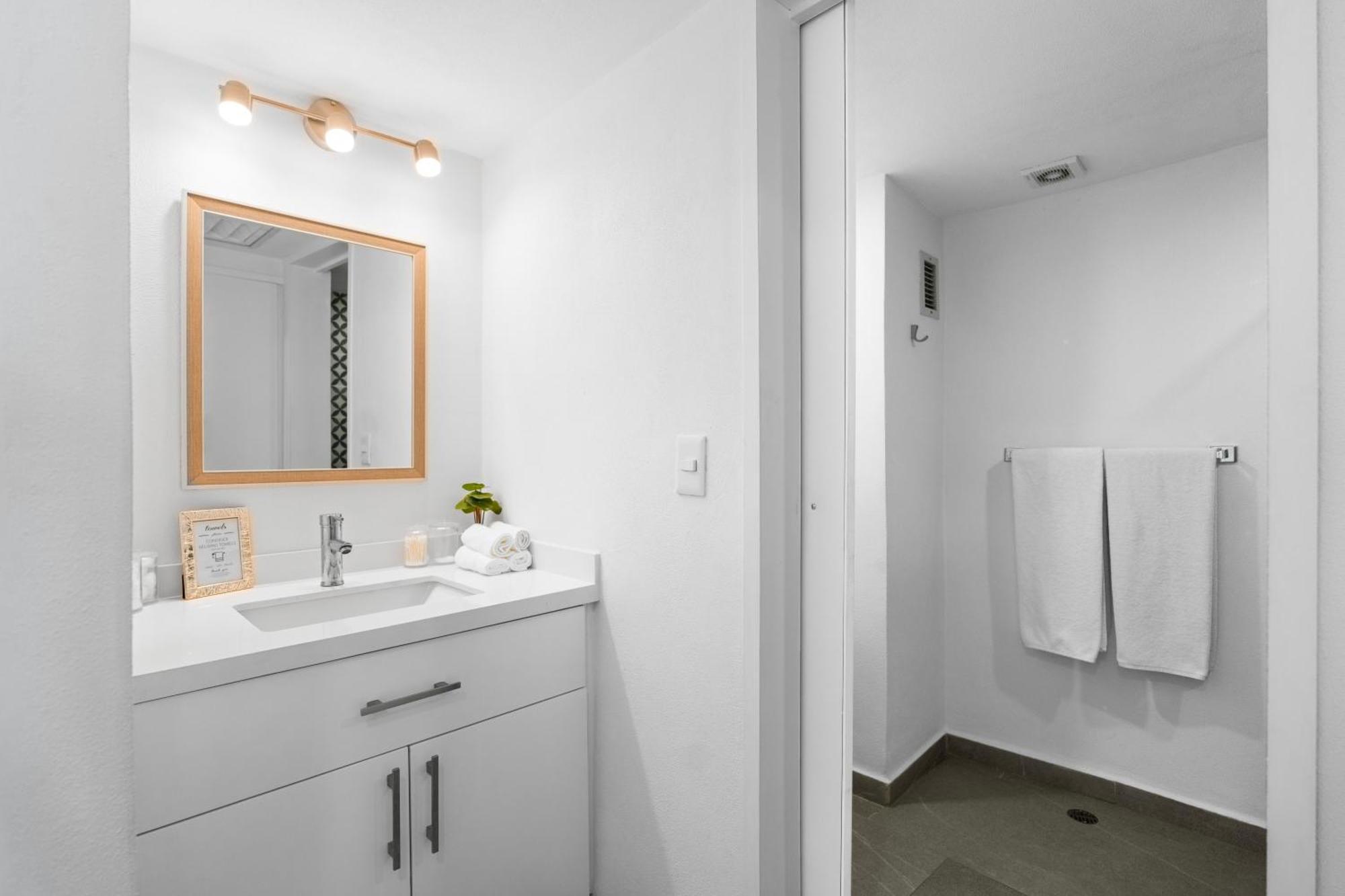 Luxury Condo Just Steps Away From The Beach! Puerto Vallarta Eksteriør bilde