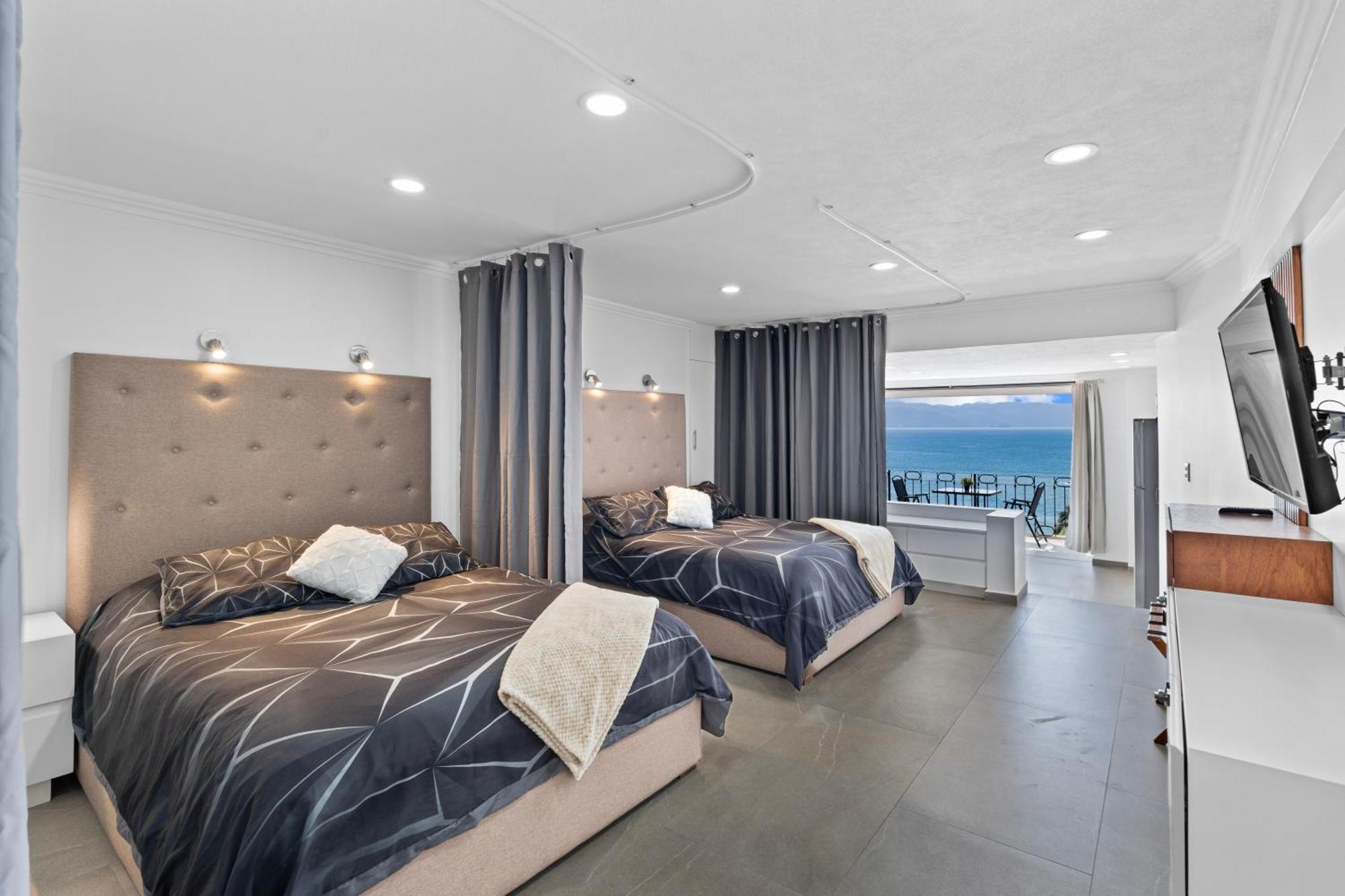 Luxury Condo Just Steps Away From The Beach! Puerto Vallarta Eksteriør bilde